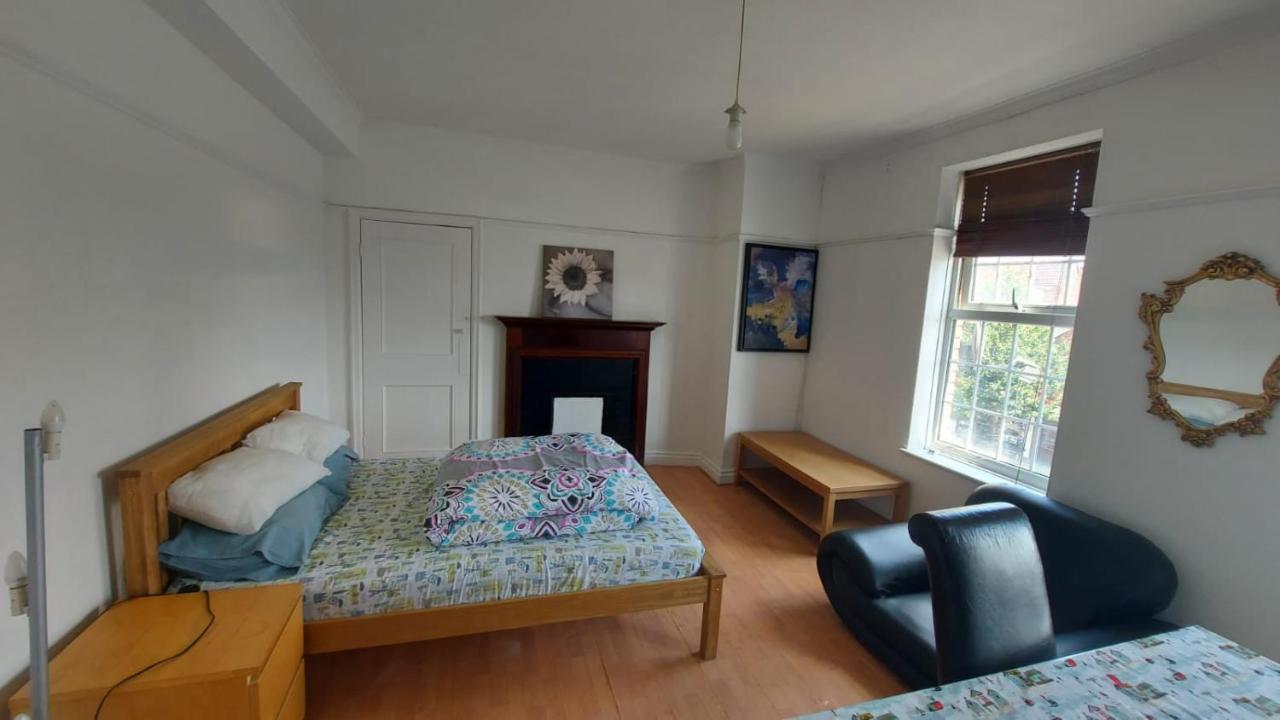 London Edgware Station Apartment Kültér fotó