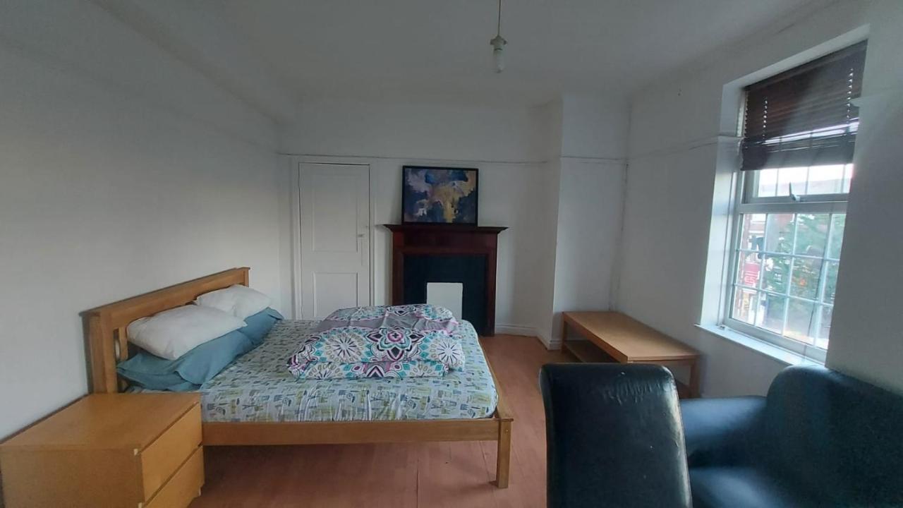 London Edgware Station Apartment Kültér fotó