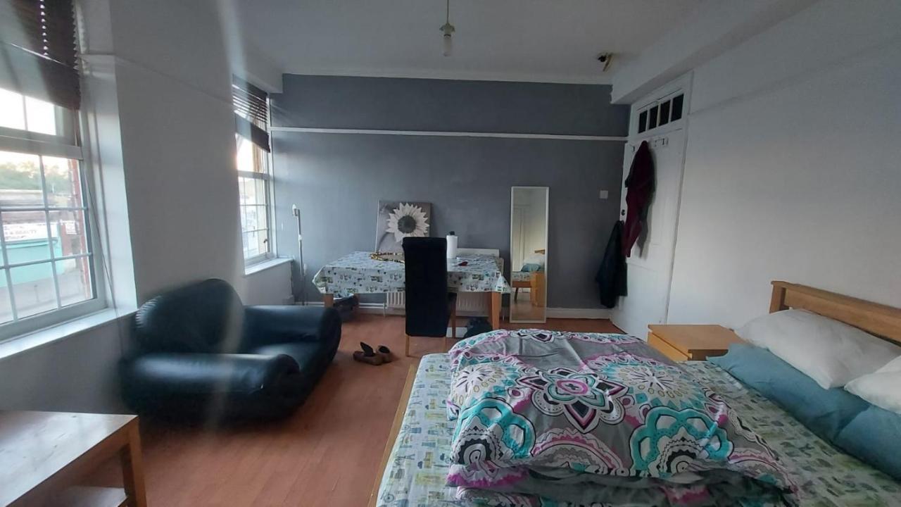 London Edgware Station Apartment Kültér fotó