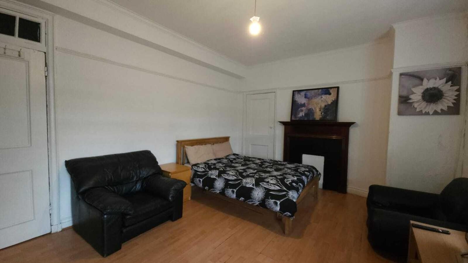 London Edgware Station Apartment Szoba fotó